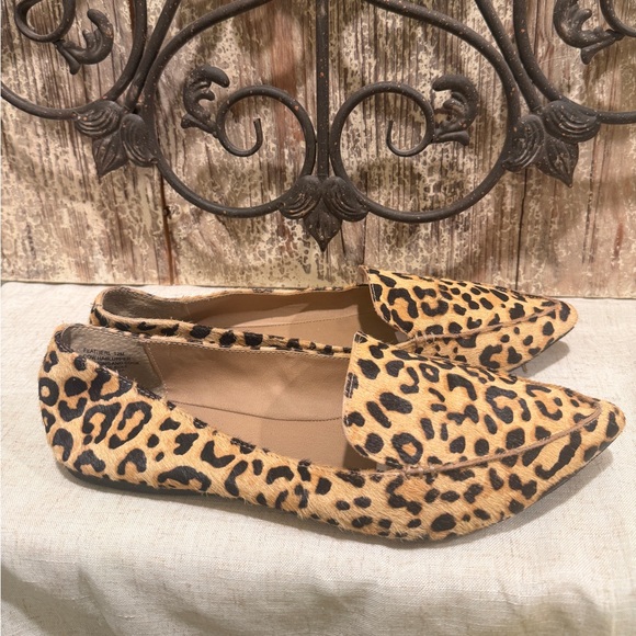 Steve Madden "Feather" Leopard Loafers / Flats size 12 leather - Picture 4 of 9